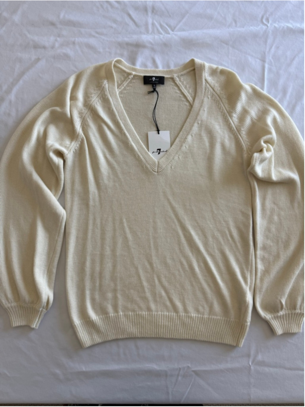 Women's 7 For All Mankind Cream V-Neck Sweater S